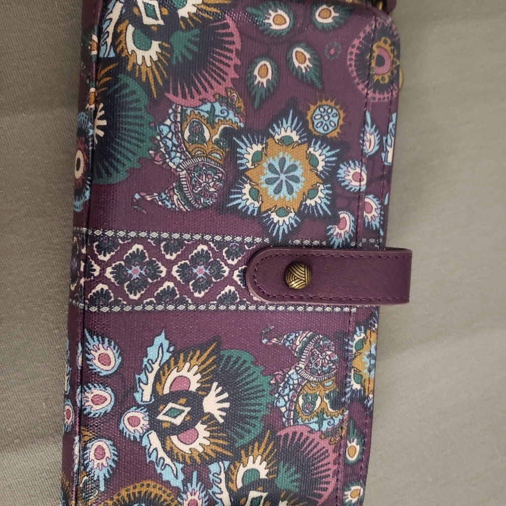 The sak wallet wristlet combo